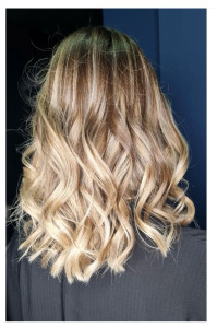 Photo de galerie - Ombré hair et wavy