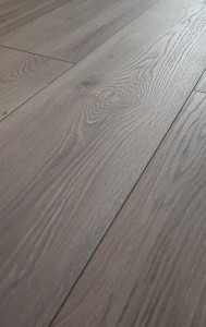 Photo de galerie - Pose de parquet flottant 12mm