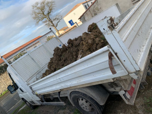 Photo de galerie - Évacuation de terre et de gravats