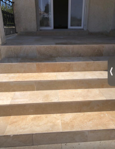 Photo de galerie - Escalier carrelage 