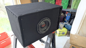 Photo de galerie - Création d'un caisson subwoofer en mdf 18mm
