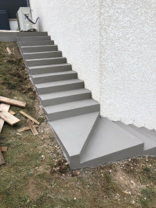Photo de galerie - Escalier en béton 