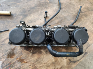 Photo de galerie - Remis en état carburation moto!