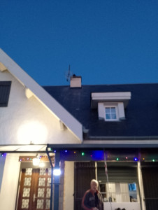Photo de galerie - Après enduit et zingue noir 
