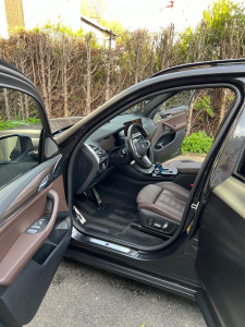 Photo de galerie - Lavage intérieur d’une BMW IX3
