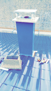 Photo de galerie - Reflection zinguerie cheminee 