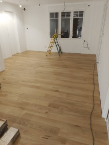 Photo de galerie - Pose parquet flottant chêne