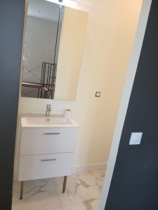 Photo de galerie - Meuble vasque 