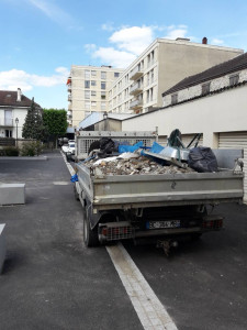 Photo de galerie - Évacuation de gravats de déchets de ferraille vide, Maison vide, Garage