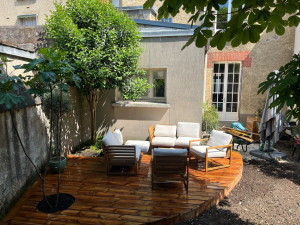 Photo de galerie - Création d’un espace détente terrasse bois arrondie 