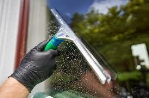 Photo de galerie - Laveur de vitres