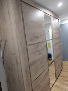 Photo de galerie - Armoire dressing 