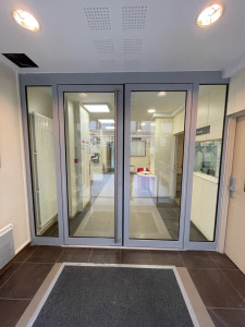 Photo de galerie - Porte entre 