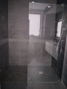 Photo de galerie - Nettoyage d'une douche propre impec