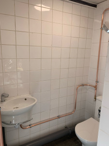 Photo de galerie - Création de salle de bain en cuivre apparent ✅