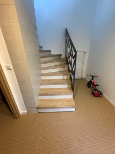 Photo de galerie - Habillage escalier béton ,kit saint maclou

