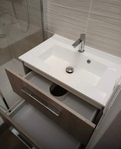 Photo de galerie - Installation meuble de salle de bain plus douche
