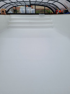 Photo de galerie - Rénovation d'une piscine : pose du liner