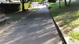 Photo de galerie - Enlève des papiers 