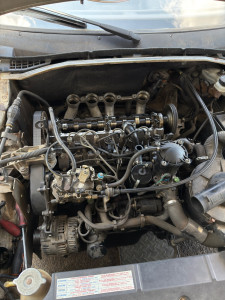 Photo de galerie - Réparation plusieurs fuite d’huile + courroie alternateur Citroën zx 