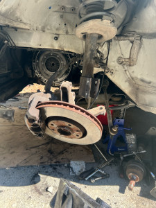 Photo de galerie - Changement kit embrayage volant moteur c4 Picasso boîte robotisée 