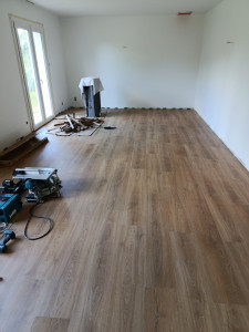 Photo de galerie - Pose de parquet vynil sur maison complète 