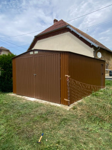 Photo de galerie - Montage d’abri de jardin