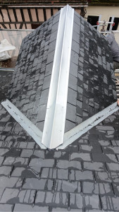 Photo de galerie - Bonjour la société air 2 eau spécialisé dans la couverture vous proposez ces services pour les Toiture en ardoise 