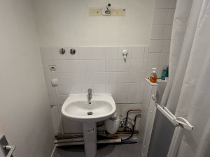 Photo de galerie - Pose lavabo et création d’alimentation d’eau en cuivre et vidange 