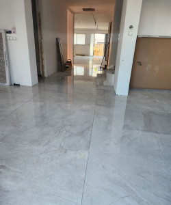 Photo de galerie - Pose 120 x 120

Joint fin. 