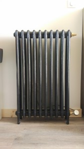 Photo de galerie - Conversion radiateur fonte ancien en radiateur electrique avec sonde programmable