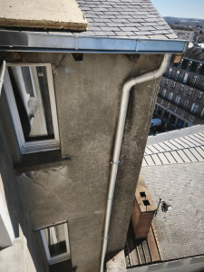 Photo de galerie - Pose descente d'eau pluviale 