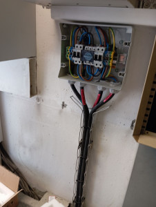 Photo de galerie - Câblage électrique