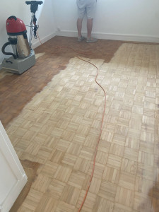 Photo de galerie - Ponceuse