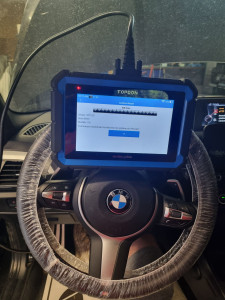 Photo de galerie - Diagnostic automobile 

sur place ou chez vous directement 