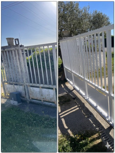 Photo de galerie - Ponçage, nettoyage, peinture 