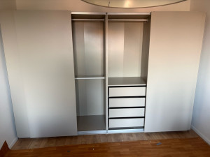 Photo de galerie - Dressing pax de 3 mètre avec porte coulissante 