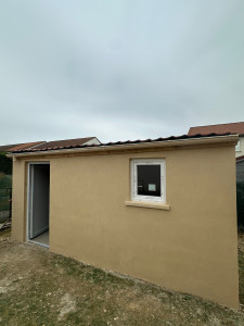 Photo de galerie - Bonjour,
Je suis maçon, spécialisé en pavé, dalle béton, mur et aménagement extérieur.
Travail sérieux et soigné. Disponible rapidement.
Je peux venir voir sur place.
Cordialement