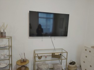 Photo de galerie - Fixer TV au mur 