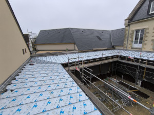 Photo de galerie - Couverture joint debout avec noue double agrafire.