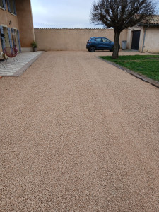 Photo de galerie - Cour en cailloux saint martin 