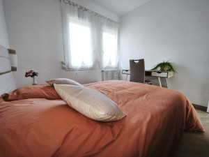 Photo de galerie - Je m'occupe de ce logement à Truye, annonces, photos, tarification dynamique, demandes des locataires, ménage, entretien des linges.