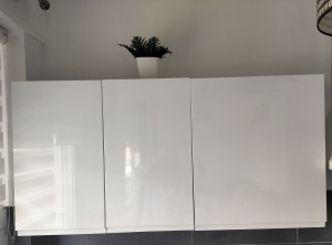 Photo de galerie - Montage meuble haut cuisine + installation rails pour mur en placo 