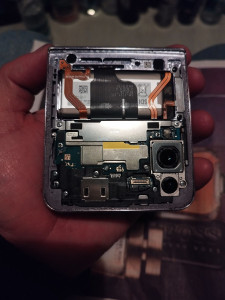 Photo de galerie - Réparation Samsung Galaxy z flip 4