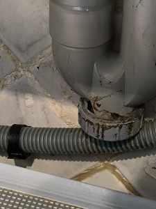 Photo de galerie - Ci-joint la pièce défectueuse 