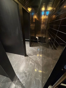 Photo de galerie - Poser faïence un salle de bain 