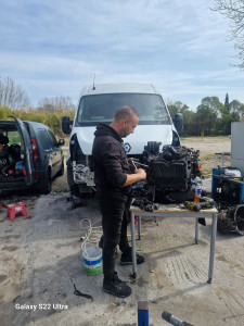 Photo de galerie - Refaire tous moteur Renault lande rover bmw mercedes....