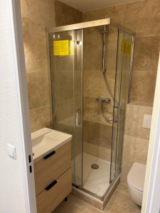 Photo de galerie - Rénovation salle de bain dans un studio