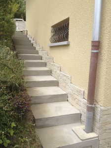 Photo de galerie - Création d'un escalier béton