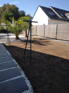 Photo de galerie - Préparation du terrain, semis du gazon et le coup de rouleau final 